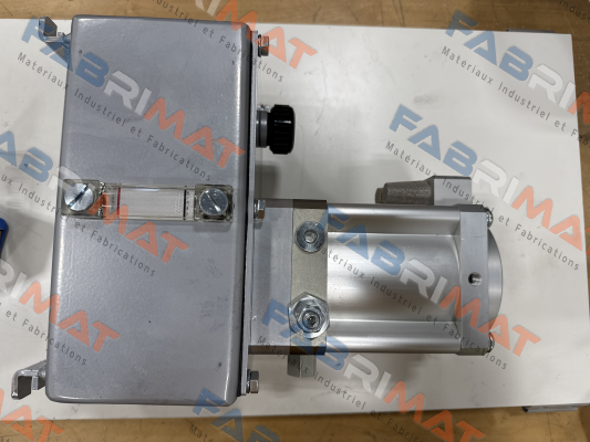 W5206100220413S1 FLUID FORCE