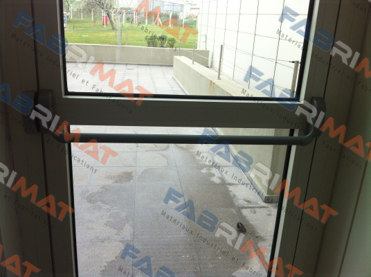 Complete panic bar set for door   Fapim